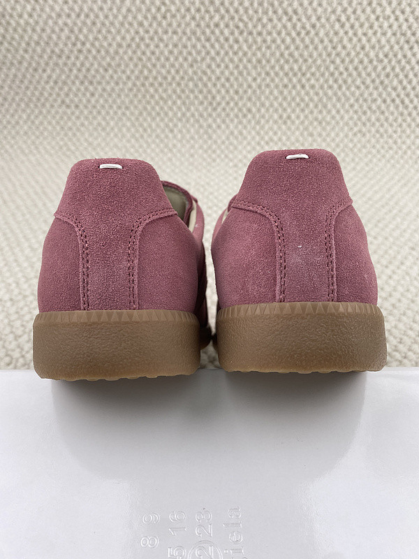 ma*s*n Ma*i*la sneakers