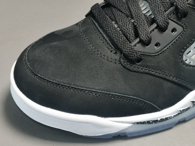 Air Jordan 5 Retro “Moonlight” CT4838-011