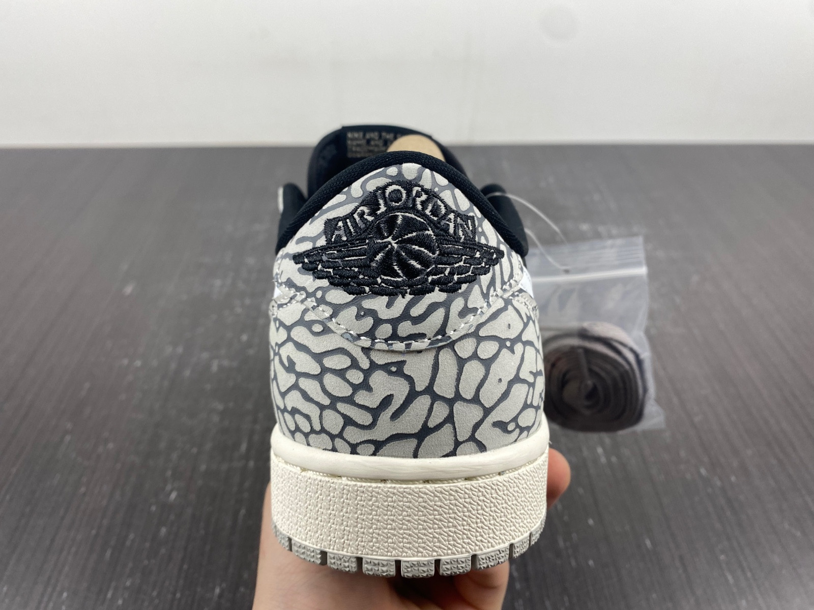 Air Jordan 1 Low OG “Black Cement” CZ0790-001