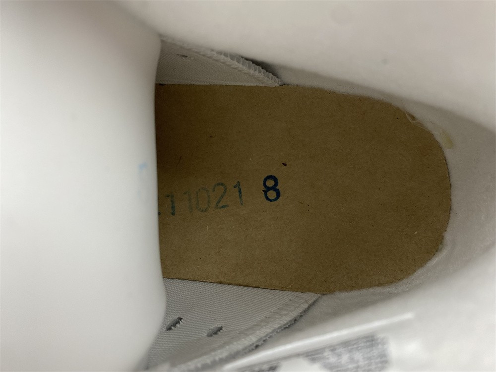 Air Jordan 6 “Red Oreo” CT8529-162