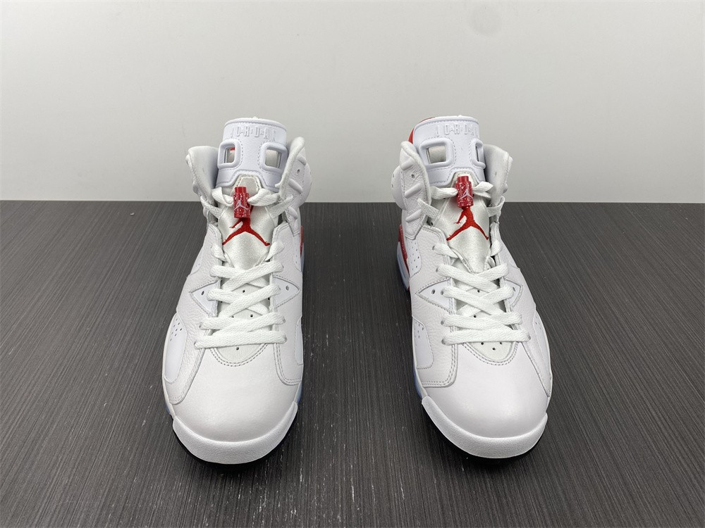Air Jordan 6 “Red Oreo” CT8529-162