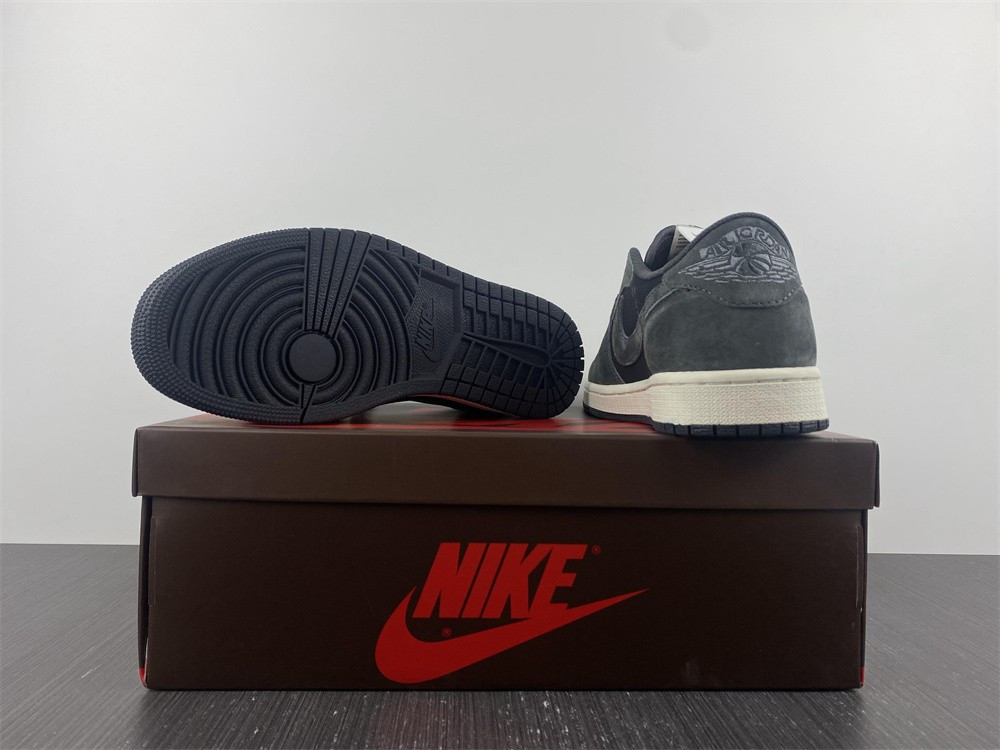 Air Jordan 1 Low DM7866-001
