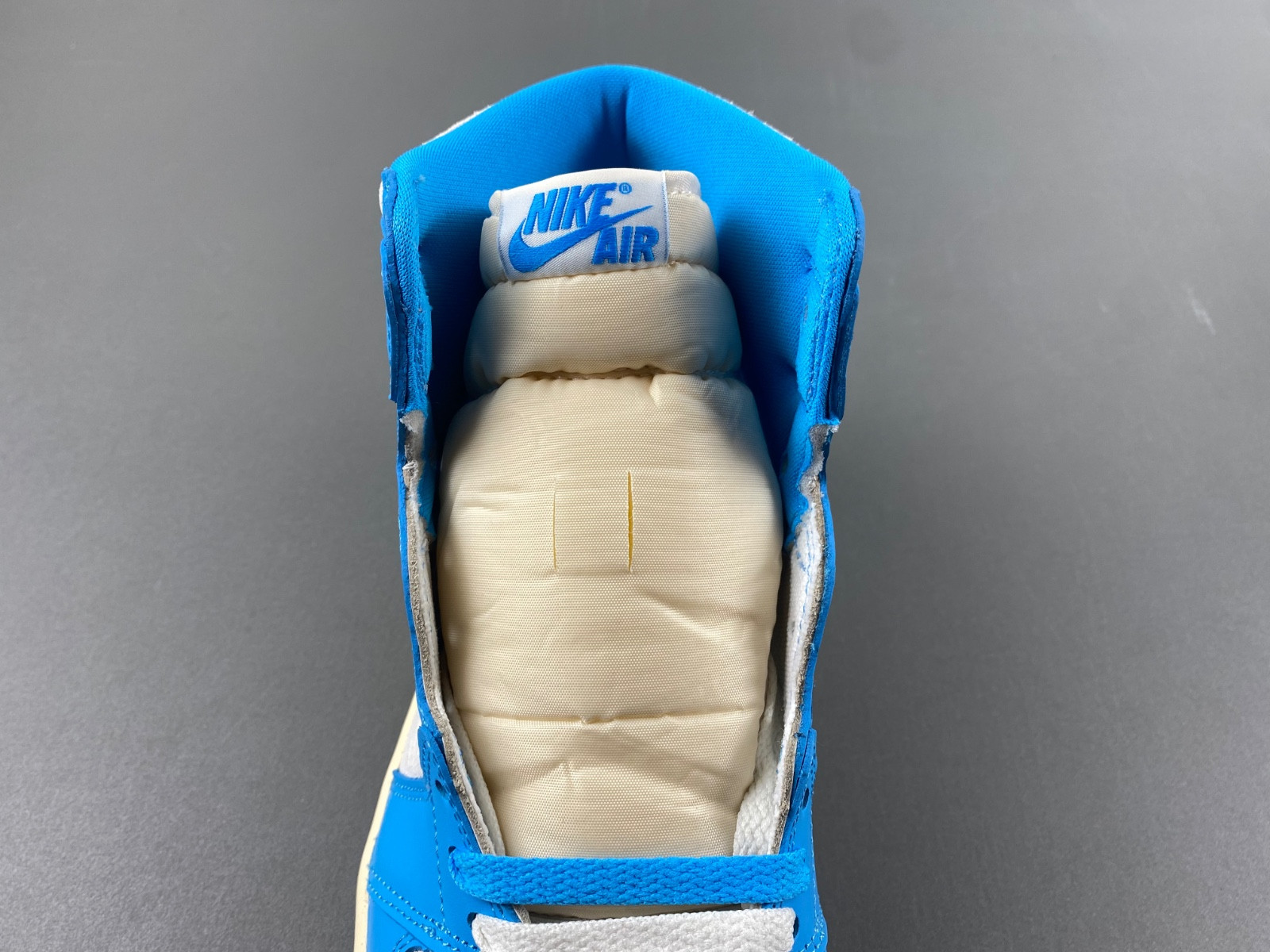 Air Jordan 1 High OG“UNC Reimagined” DZ5485-402