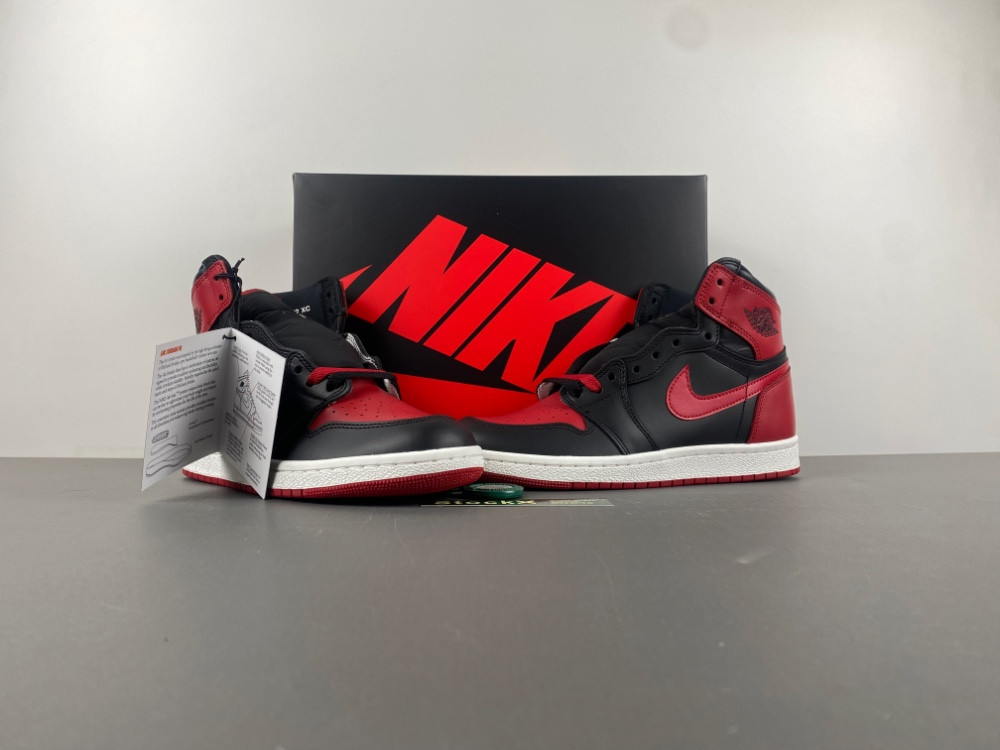 Air Jordan 1 High ’85 “Bred” HV6674-067