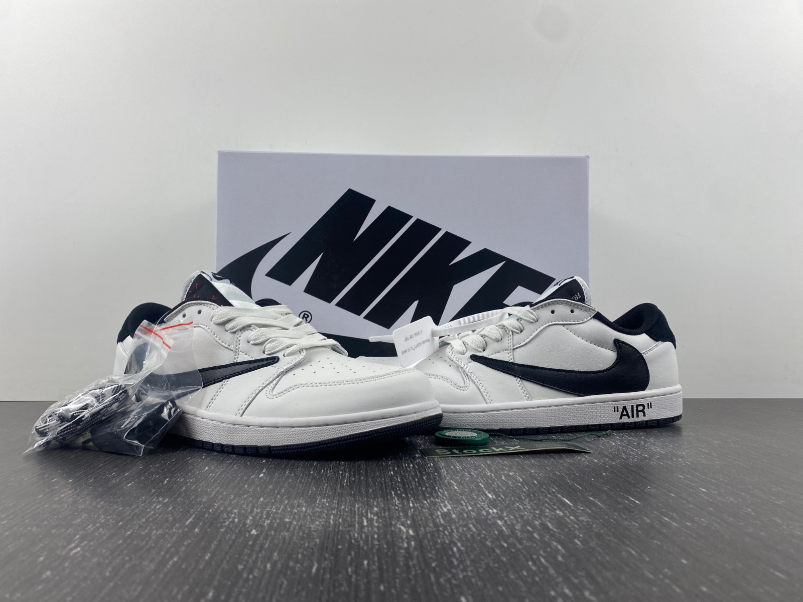 OFF-WHITE x Travis Scott x Air Jordan 1 OW DM7888-180