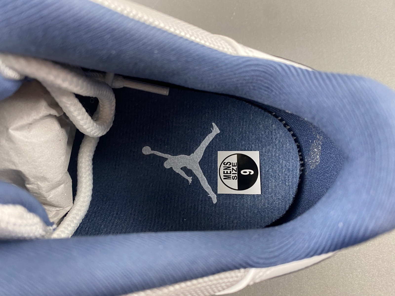 Air Jordan 11 Low FV5104-104