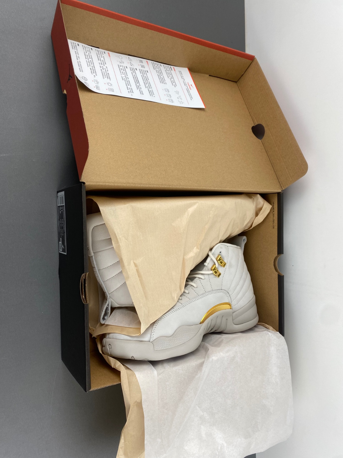Air Jordan 12 WMNS “Phantom” FD9101-007