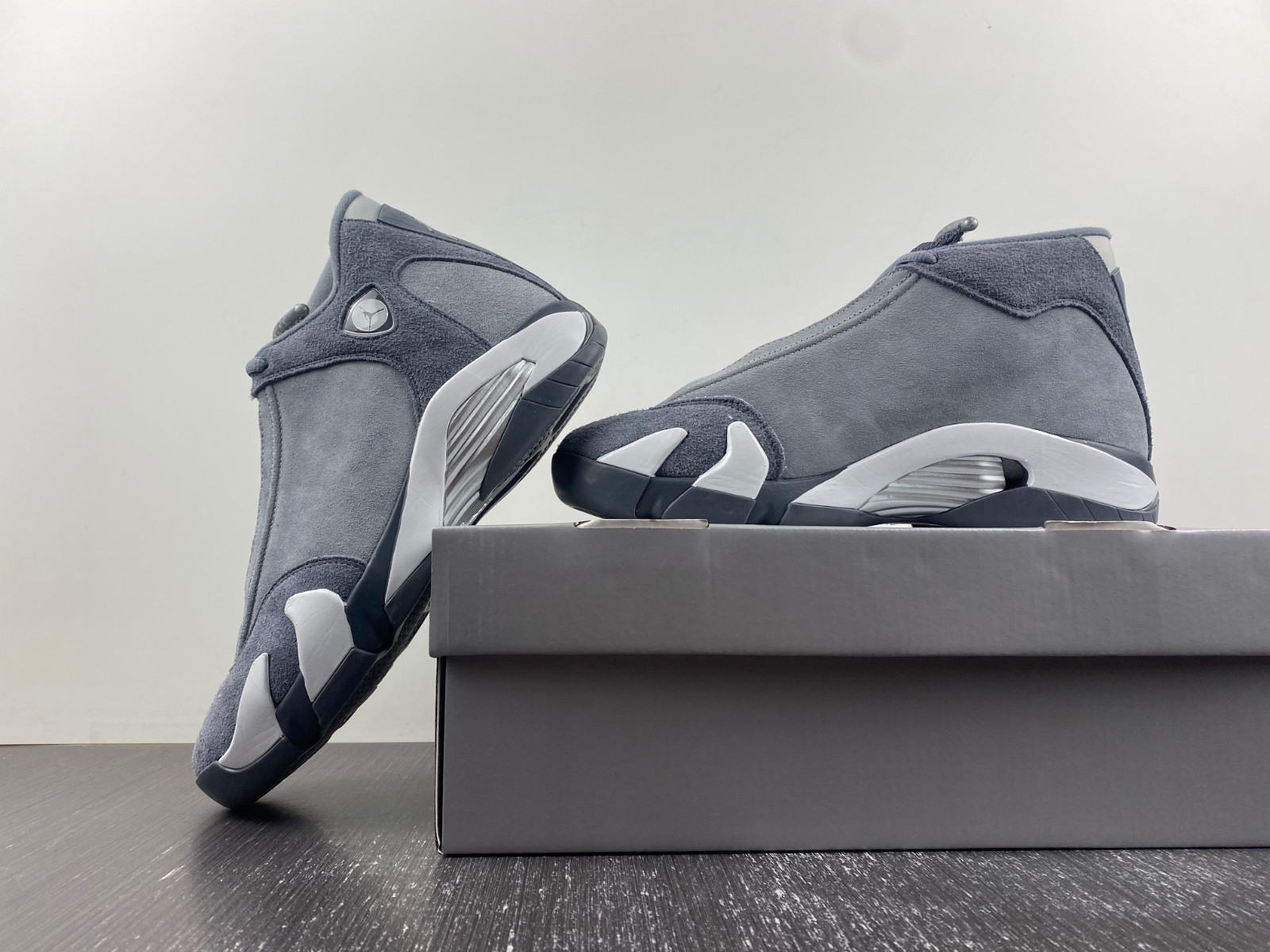 Air Jordan 14 J140129