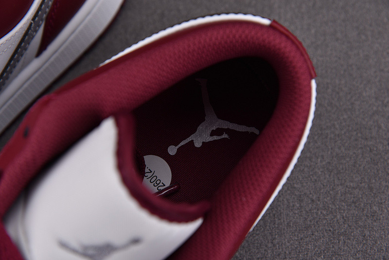 Air Jordan 1 Low “Cherrywood Red” 553558-615