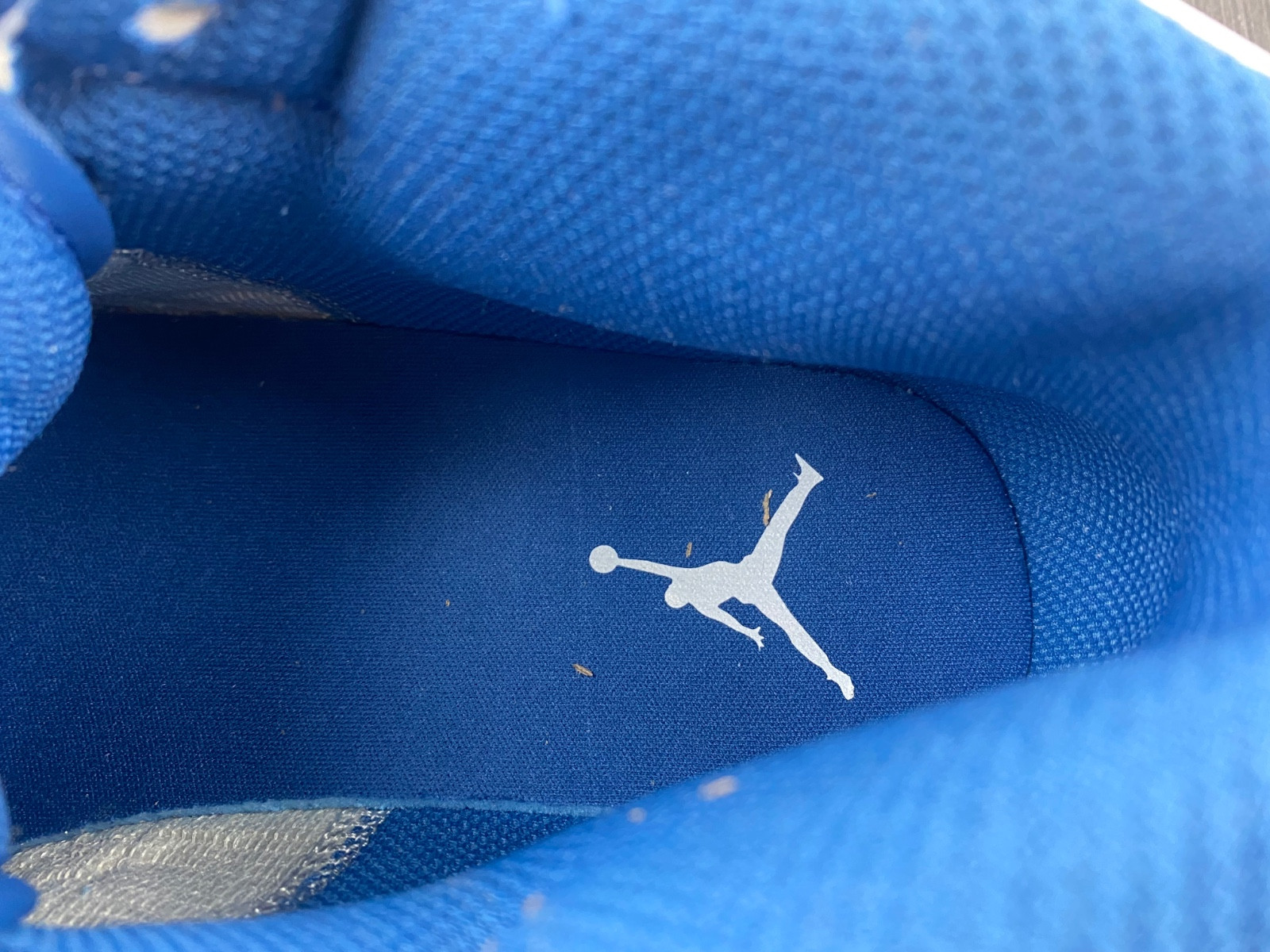 Jordan 1 Mid True Blue DQ8426-014