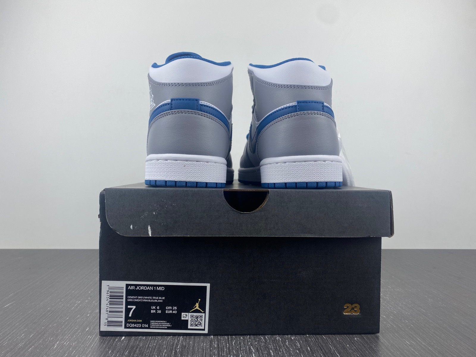 Jordan 1 Mid True Blue DQ8426-014
