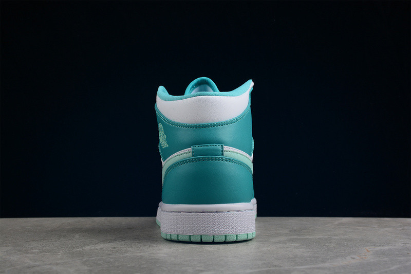 Air Jordan 1 Mid SE "Marine Green" DV2229-300