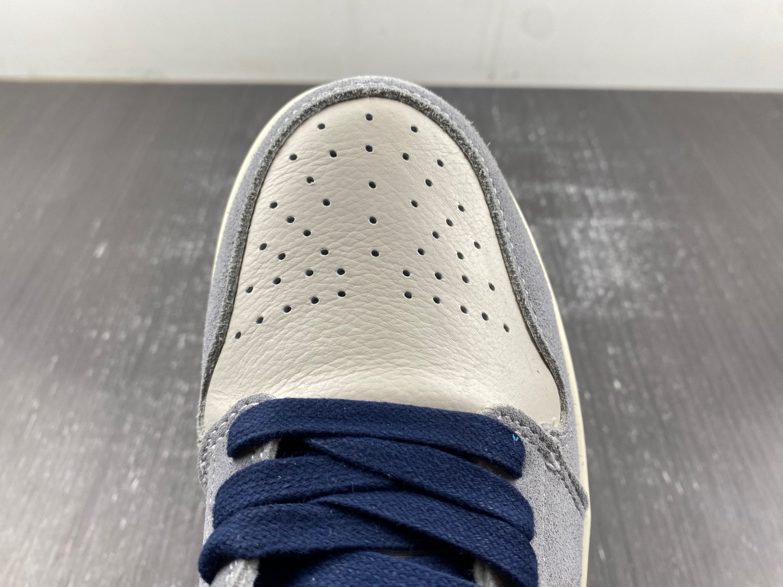 Air Jordan 1 Low FZ5042-041