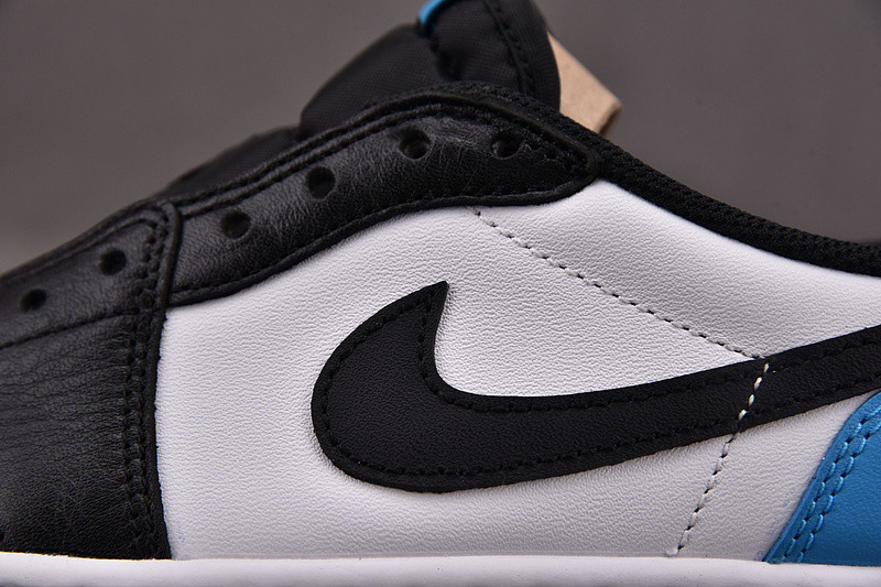 Air Jordan 1 Low OG “UNC” CZ0790-104