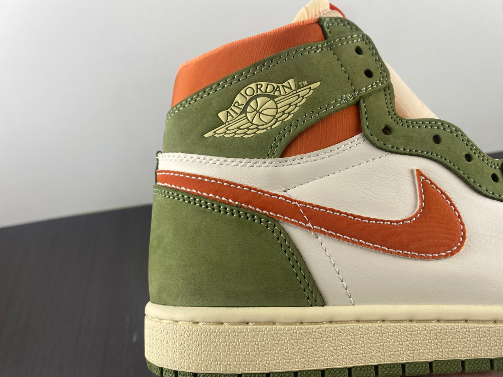Air Jordan 1 High OG Craft “Celadon” FB9934-300