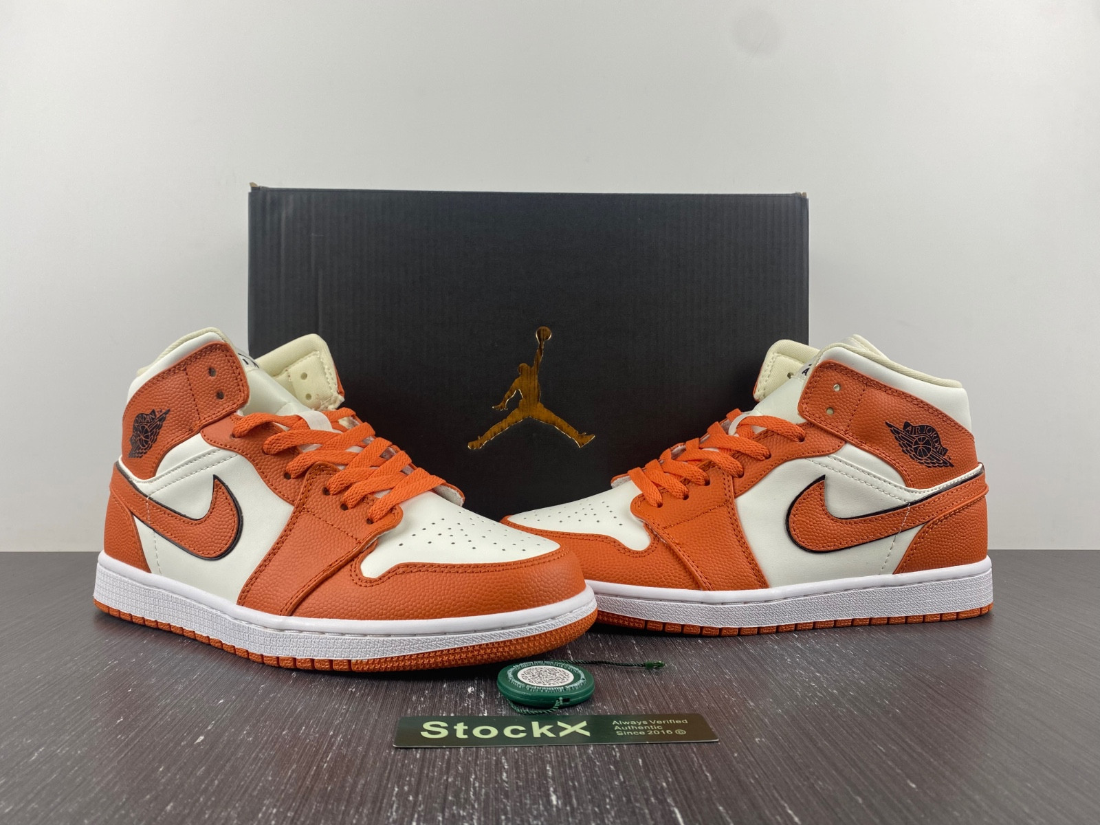 Jordan 1 Mid SE Sport Spice DV1302-100