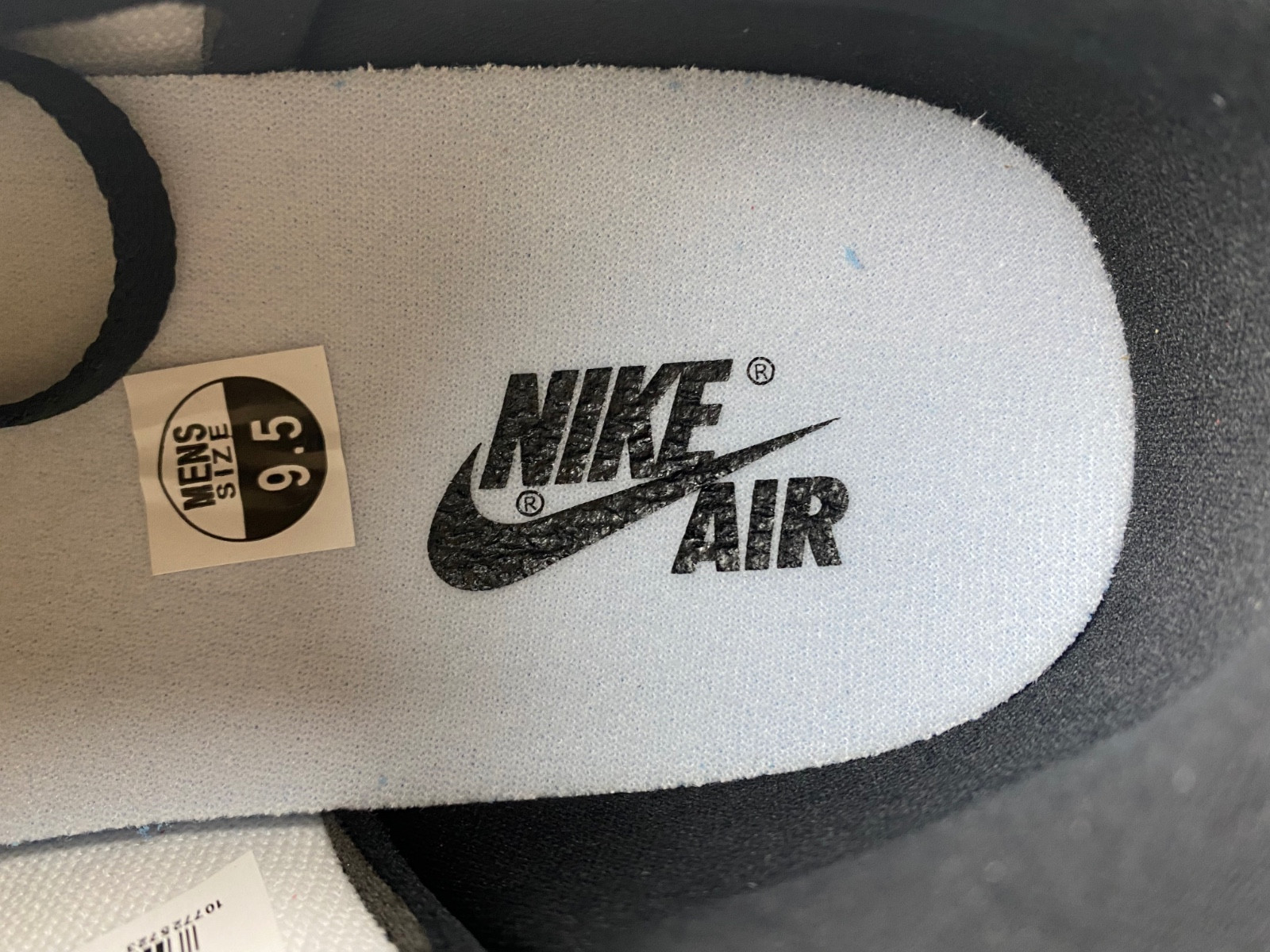 Jordan 1 Low 555088-1251