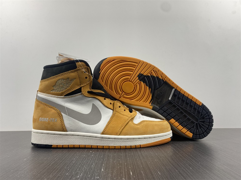 Air Jordan 1 Element Gore-Tex “Light Curry” DB2889-700