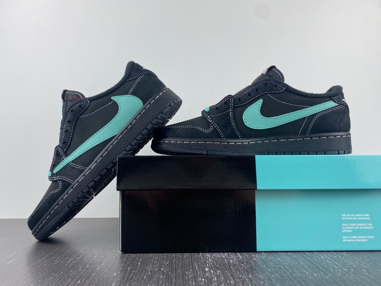 Air Jordan 1 Low X Travis scott DM7866-311