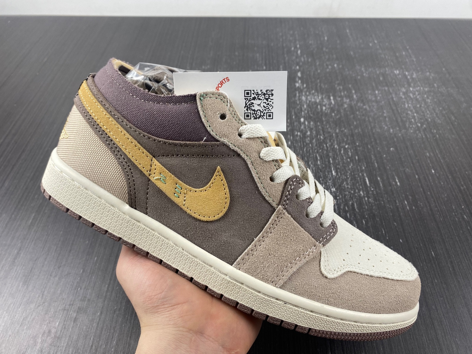 Air Jordan 1 Low SE Craft “Taupe Haze” DN1635-200