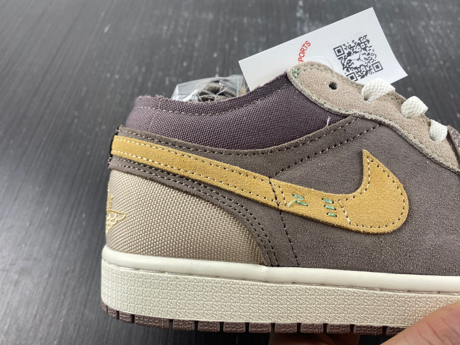 Air Jordan 1 Low SE Craft “Taupe Haze” DN1635-200