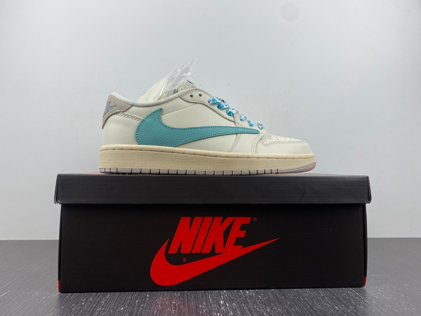 Air Jordan 1 Low DM7866-102