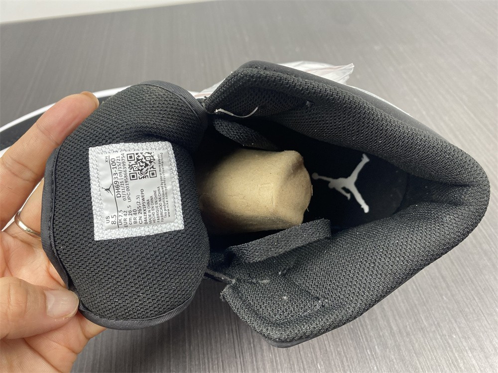 air jordan 1 mid “Di*m*nd shorts