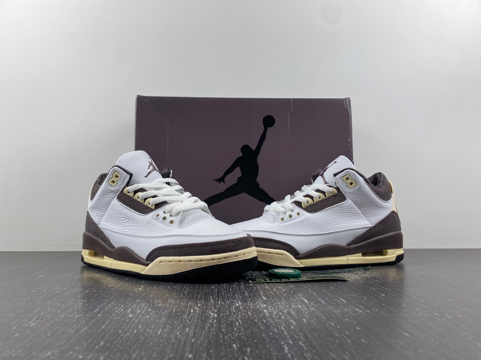 Air Jordan 3 DH3434-113