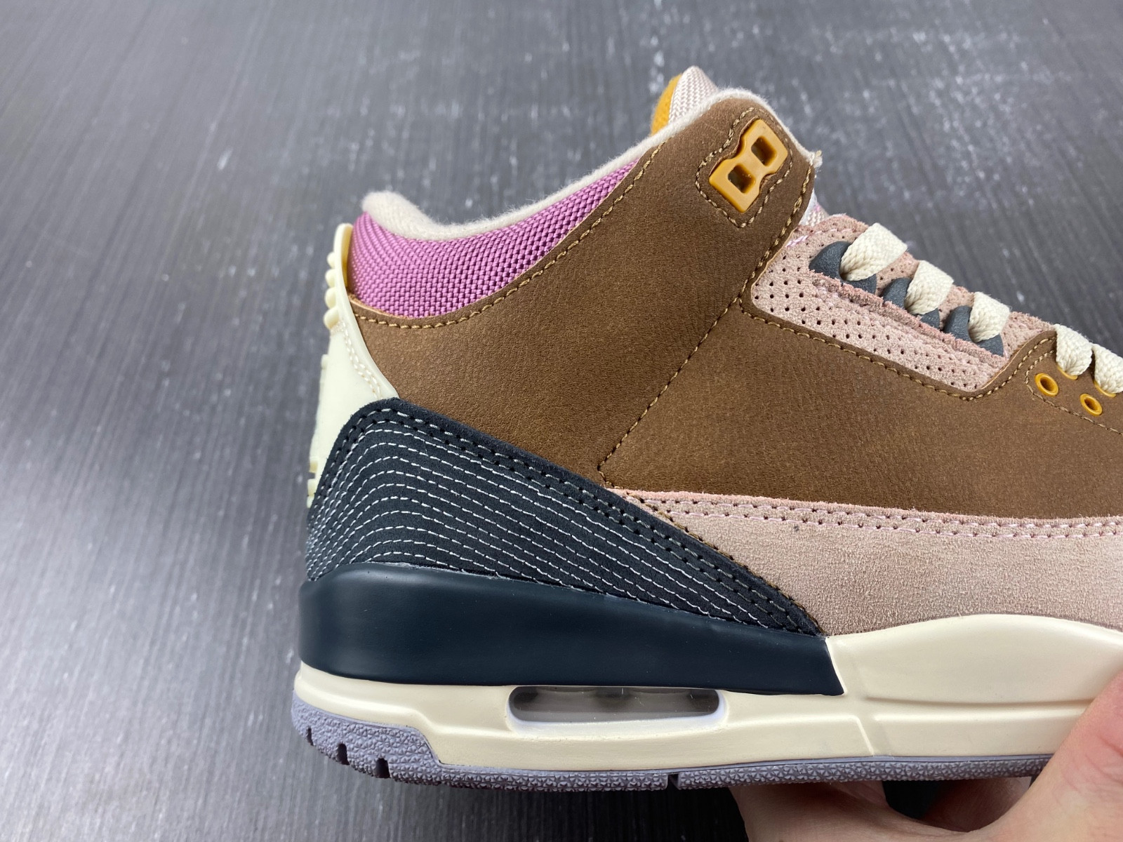 Jordan 3 Retro Winterized Archaeo Brown DR8869-200