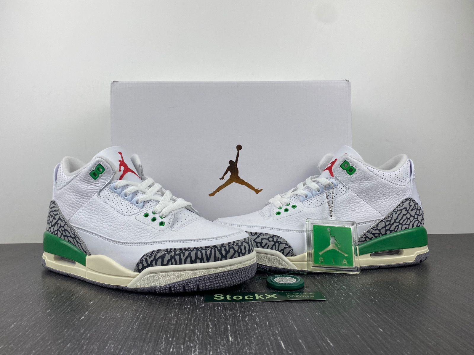 Jordan 3 Retro Lucky Green (W) CK9646-136