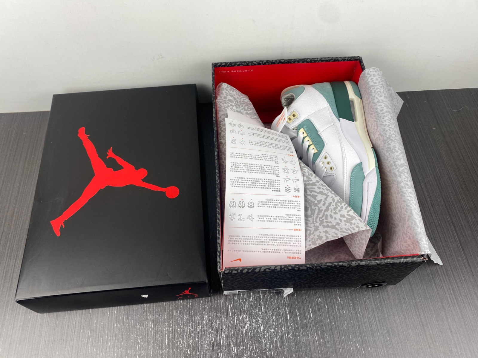 Air Jordan 3 DT8532-130