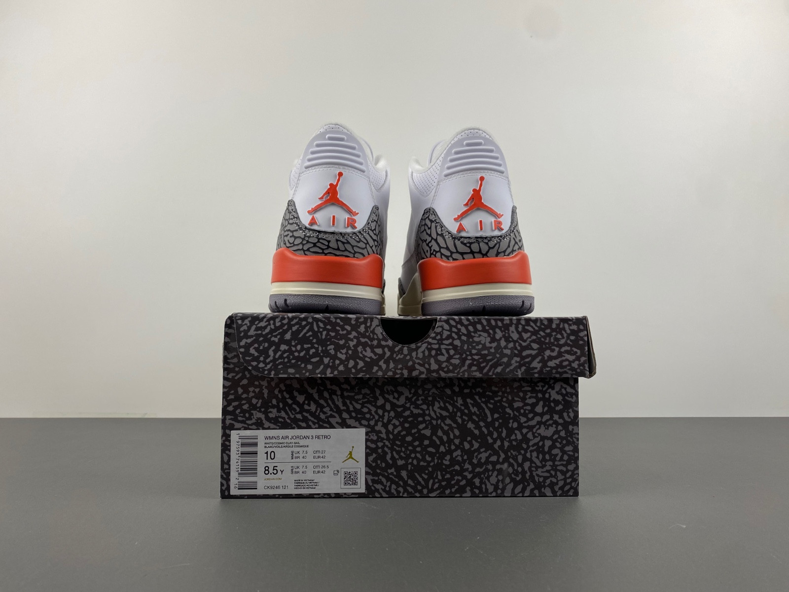 Air Jordan 3 WMNS “Georgia Peach CK9246-121