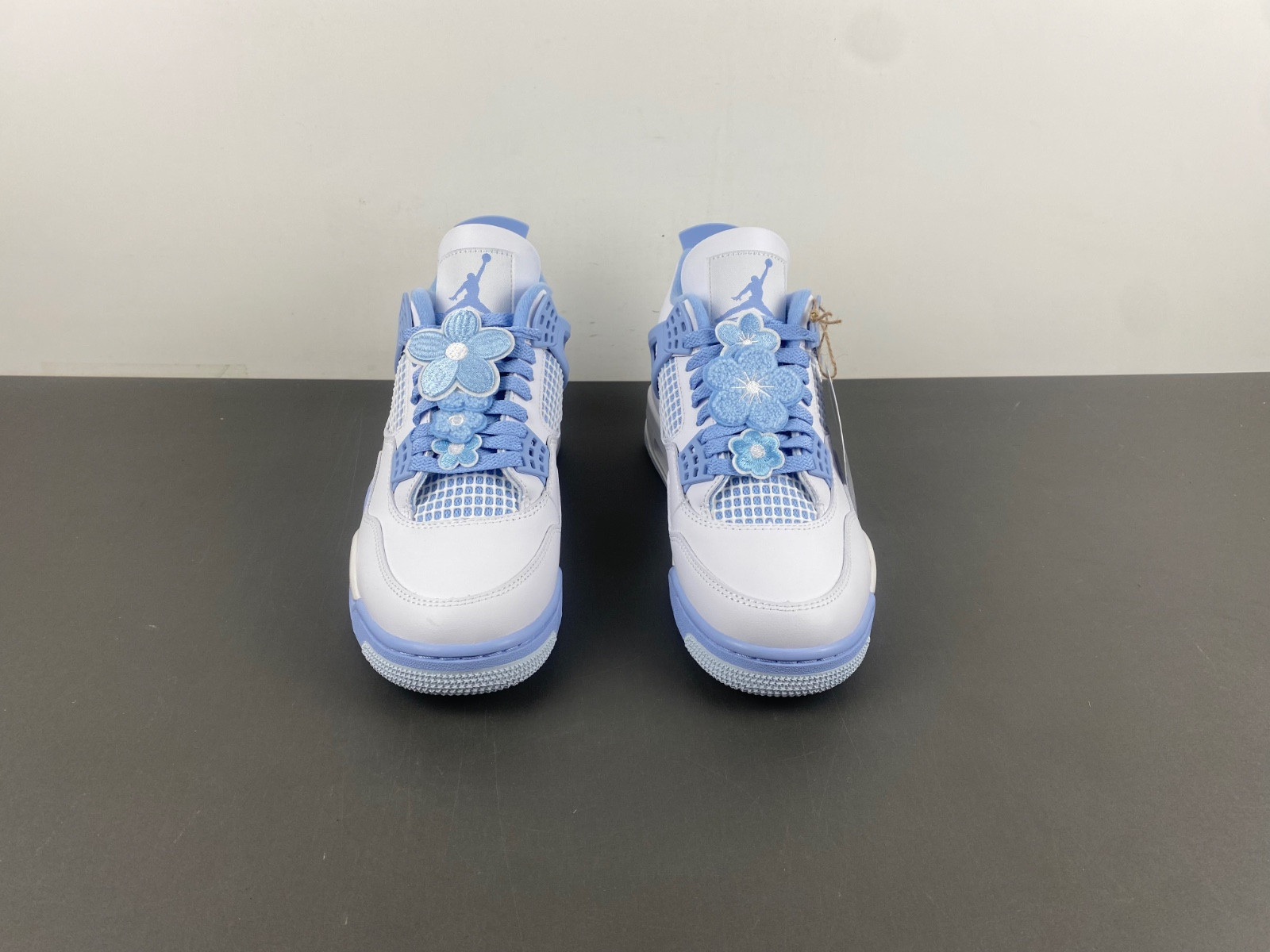 Air Jordan 4 “Forget Me Not” (W) HV0823-100