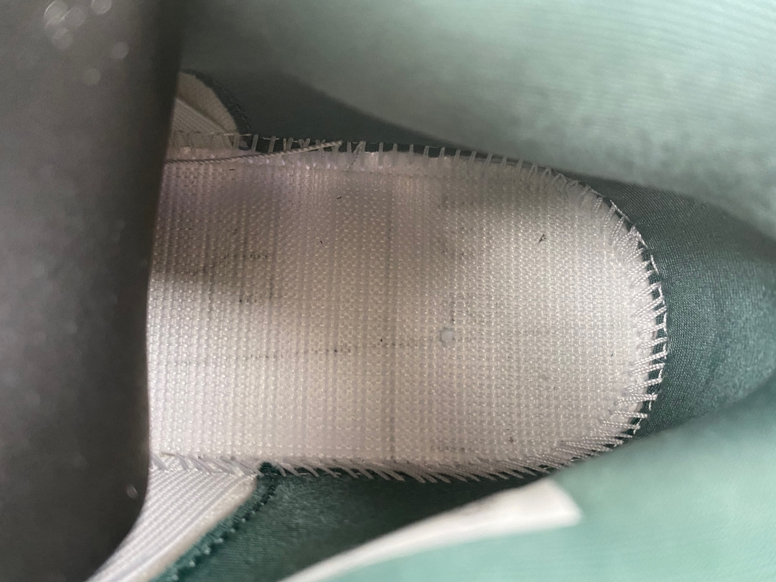 Air Jordan 4 “Oxidized Green” FQ8138-103