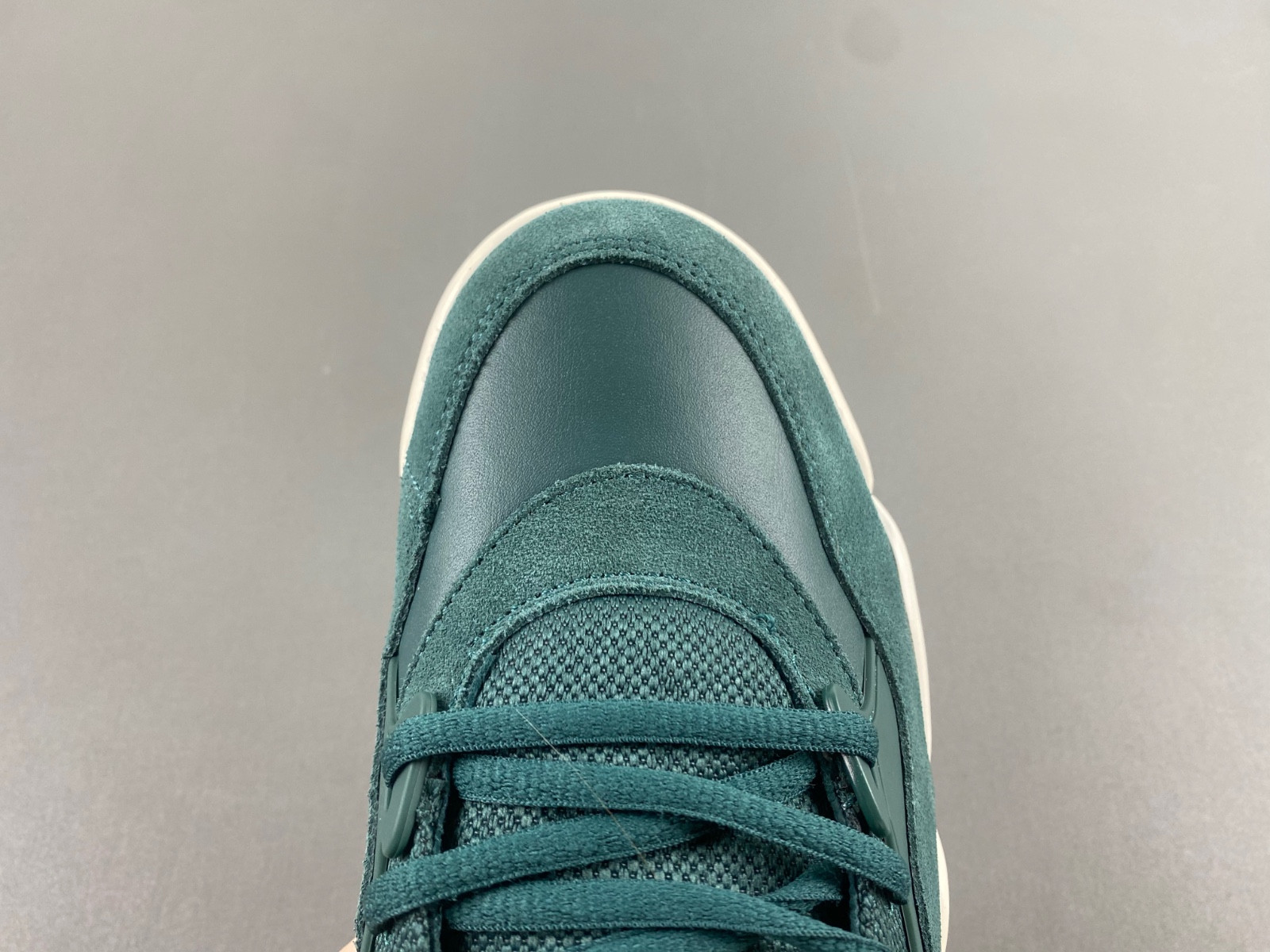 Air Jordan 4 RM WMNS “Oxidized Green” FQ7940-300