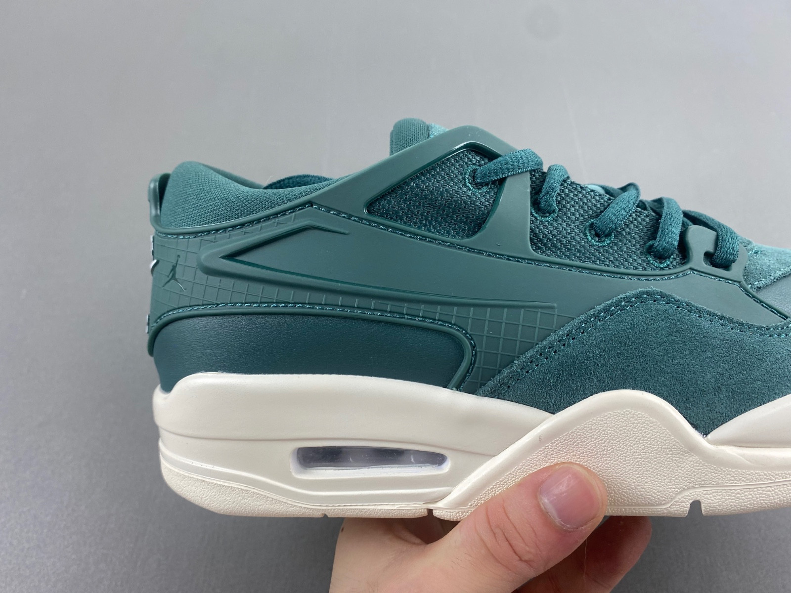Air Jordan 4 RM WMNS “Oxidized Green” FQ7940-300