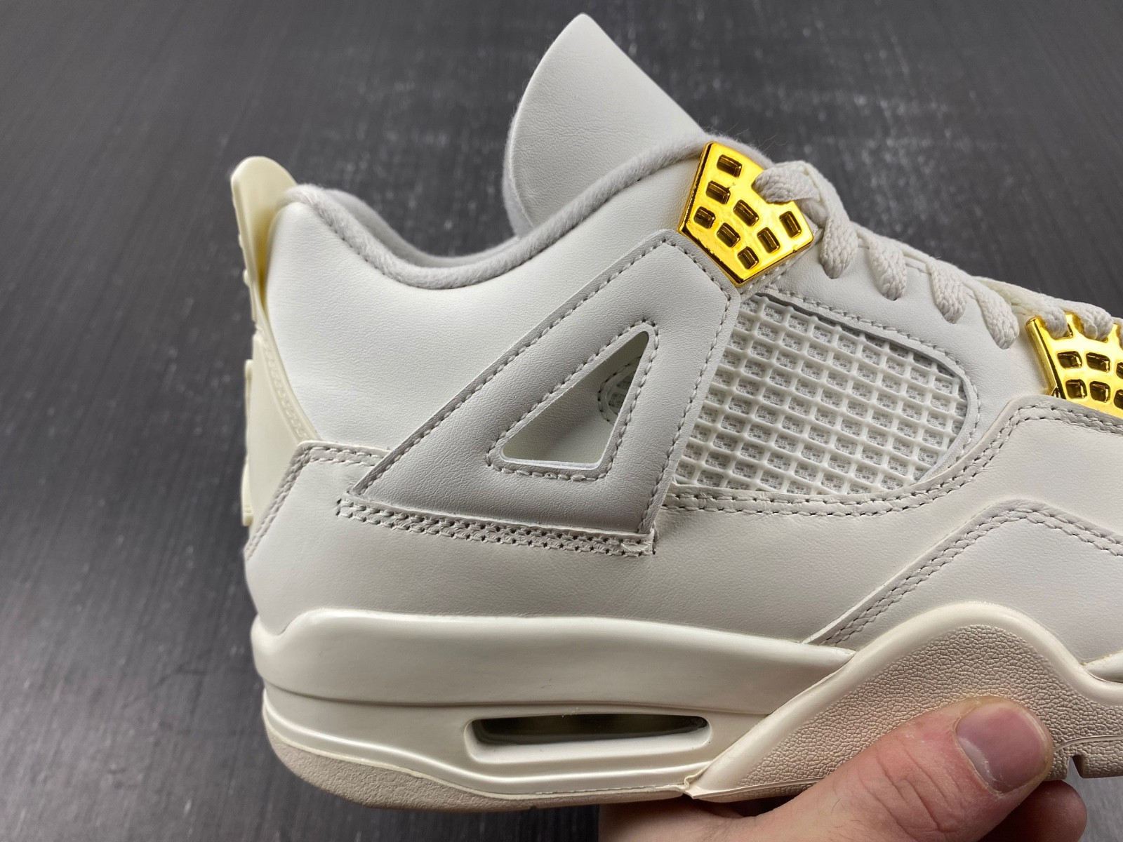 Air Jordan 4 AQ9129-003