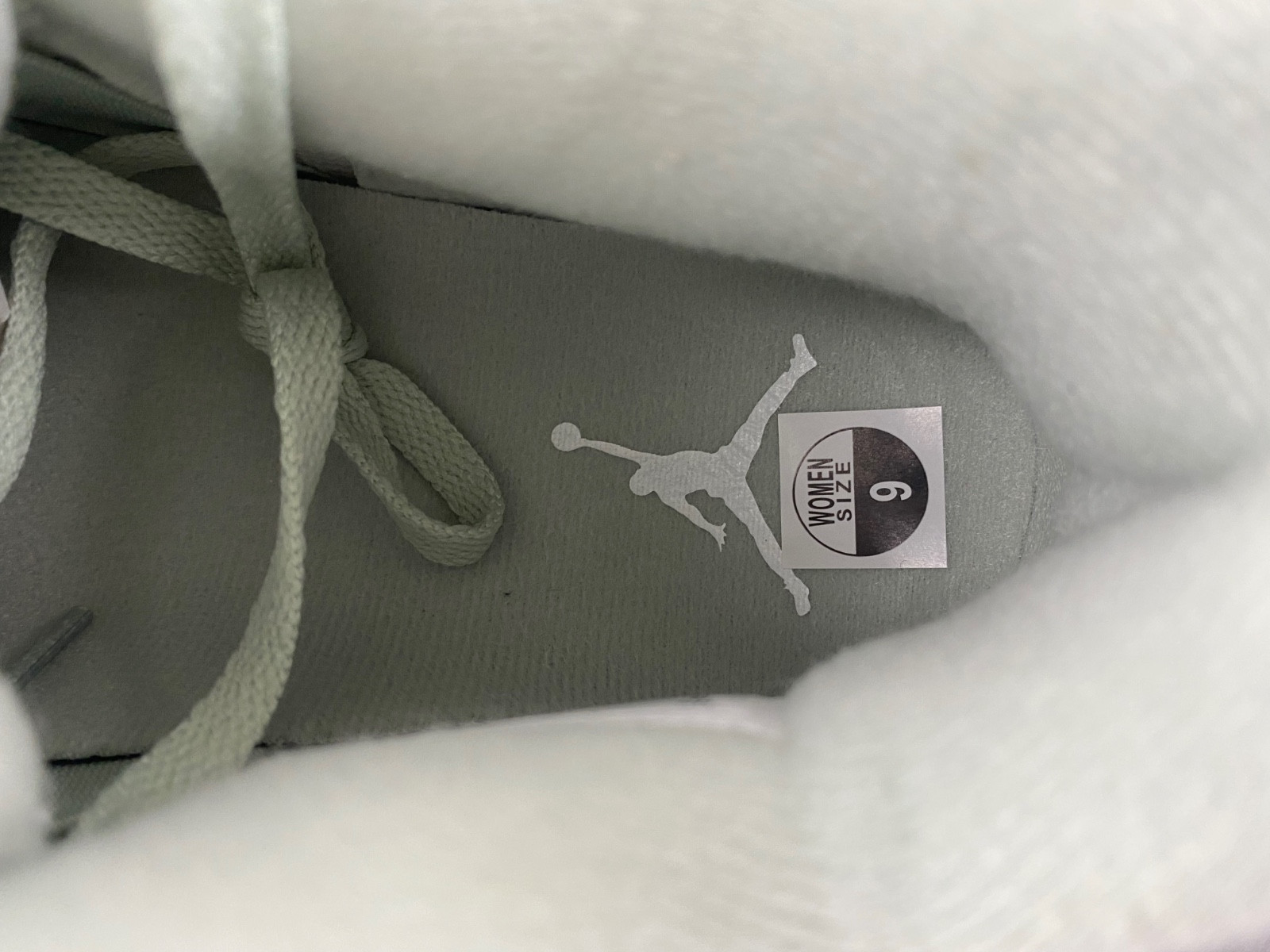 Air Jordan 4 “Seafoam” (W) HV0823-003