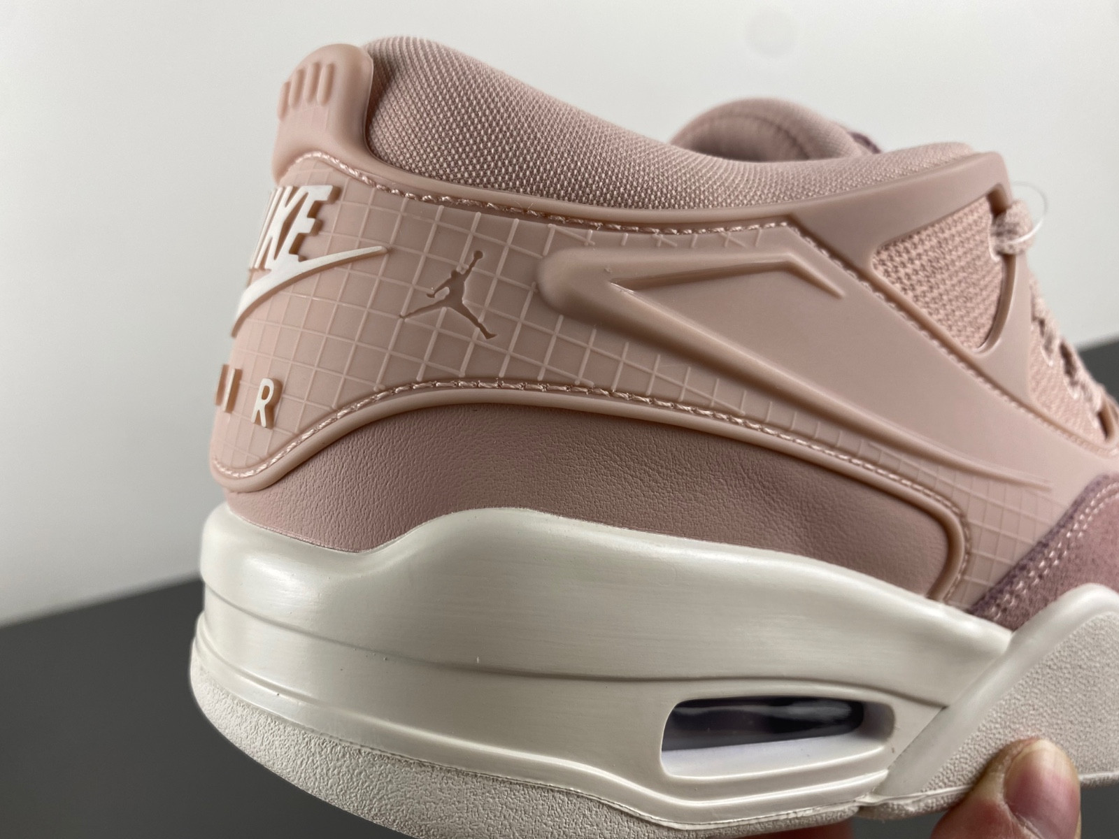 Air Jordan 4 PM “Pink Oxford” (W) FQ7940-600