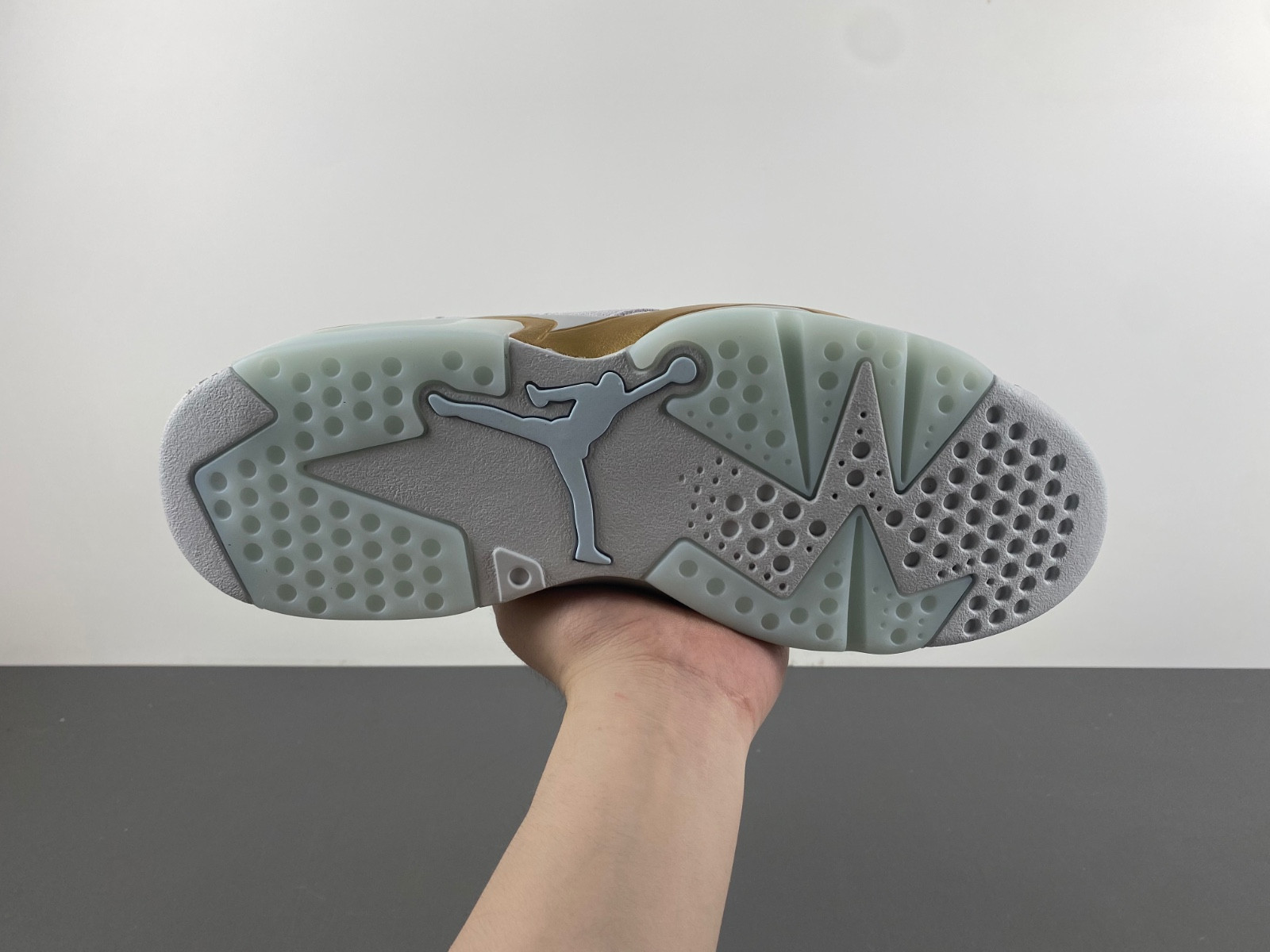 Air Jordan 6 “Paris Olympics” DQ4914-074