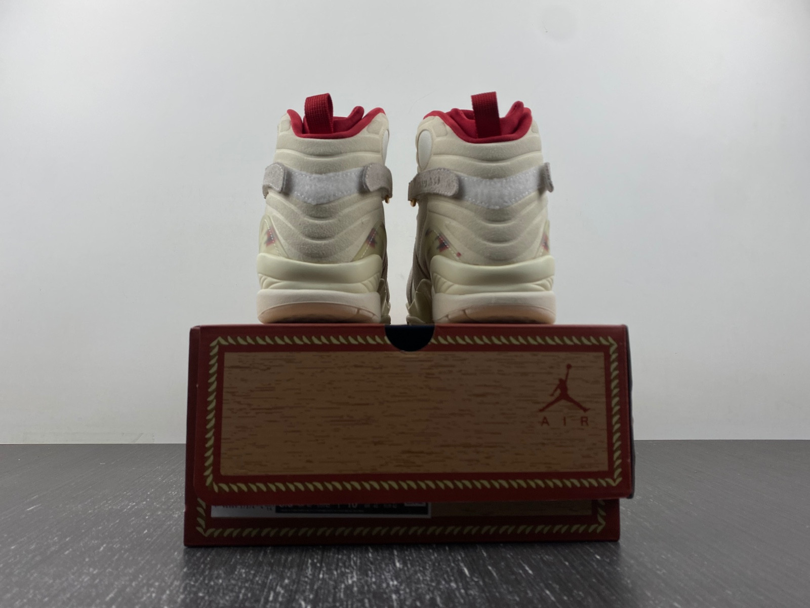 SoleFly x Air Jordan 8 “Mi Casa Es Su Casa” FJ2850-107