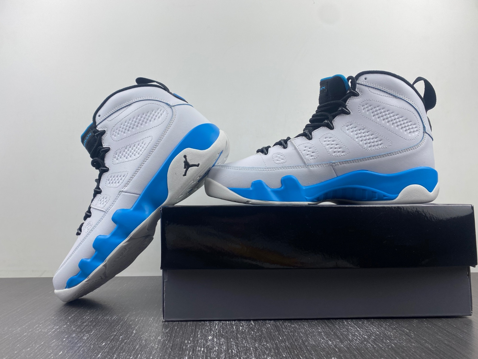 Jordan 9 Retro Powder Blue (2024) FQ8992-101