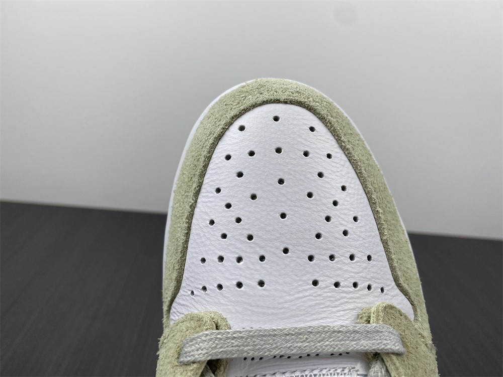 Air Jordan 1 Zoom Air CMFT "Olive Aura" CT0979-102