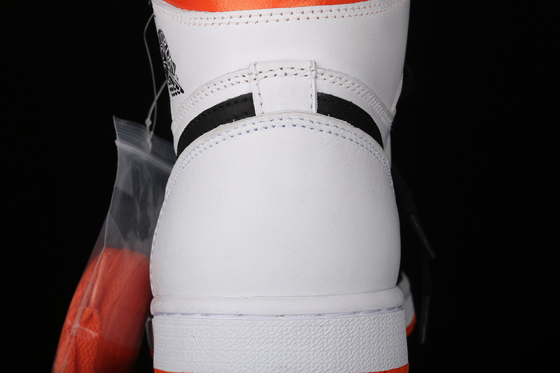 Air Jordan 1 High OG “Electro Orange” 555088-180