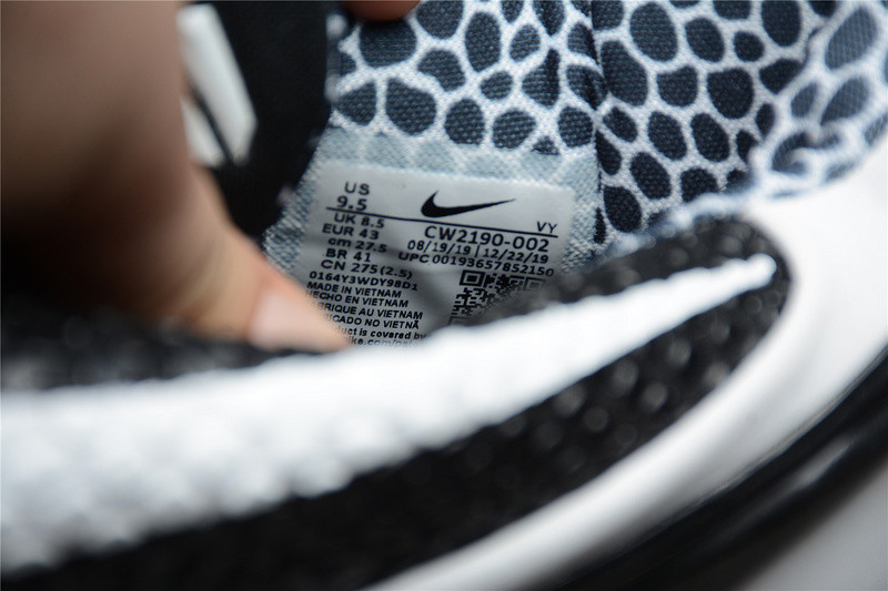 Nike Kobe 6 Protro Mambacita Sweet 16 CW2190-002