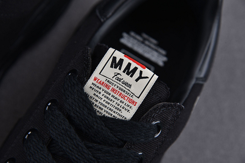 Ma*s*n mihara sneakers