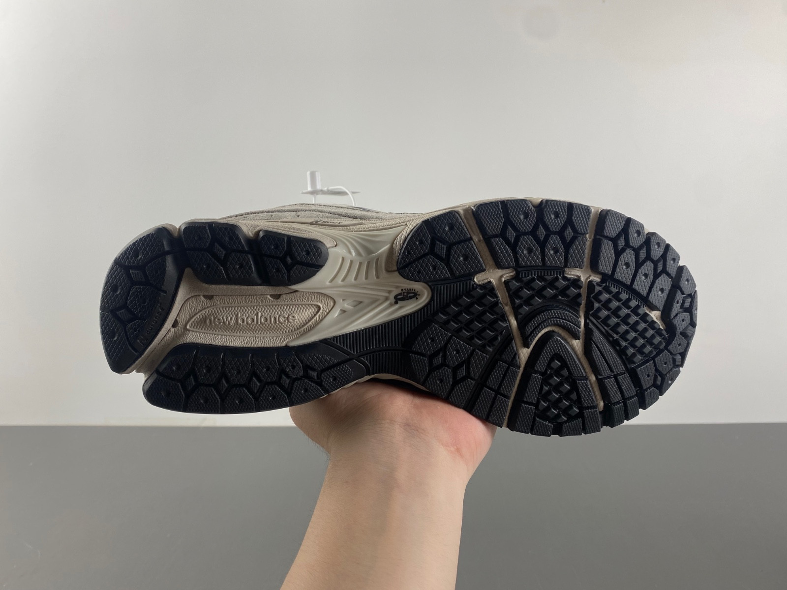 New New Balance ML2002RC