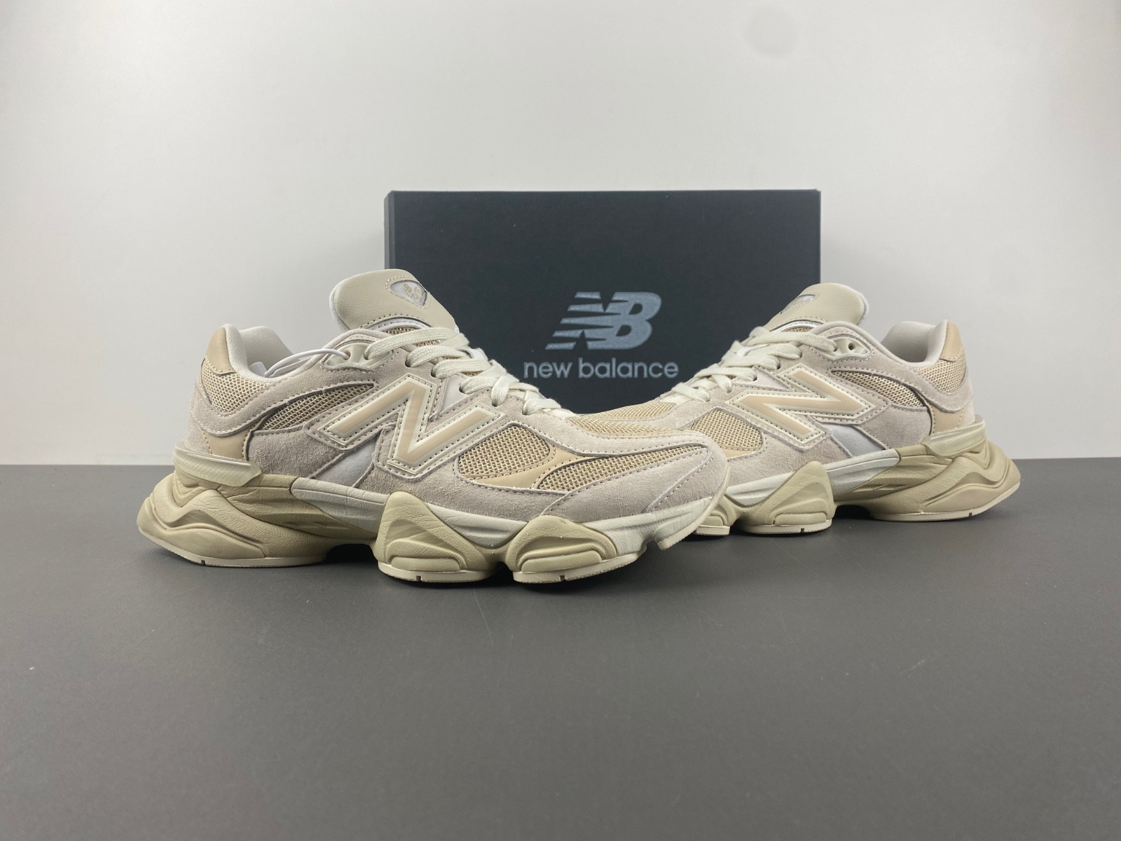 New Balance 9060 U9060SS