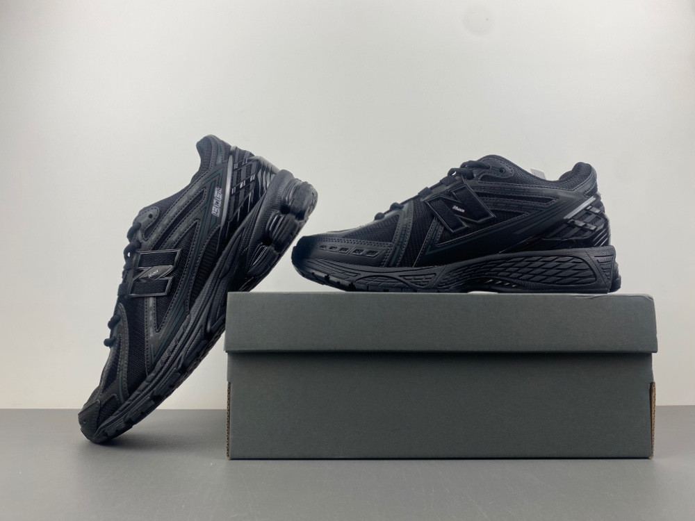 New Balance 9060 M1906RBB