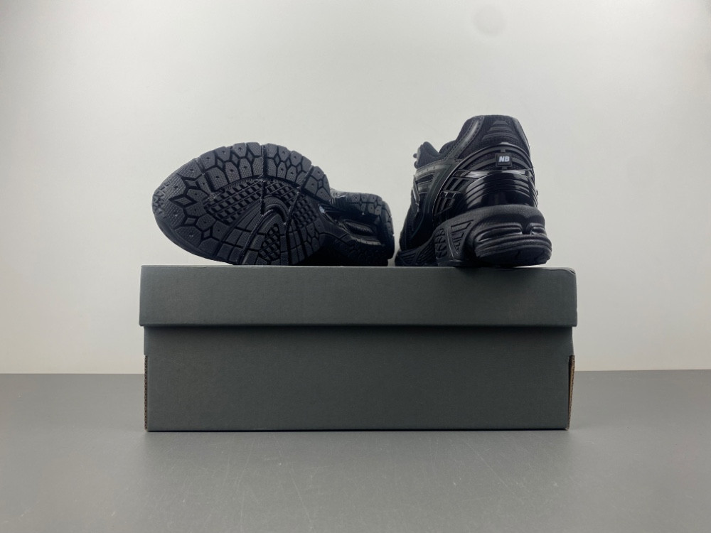 New Balance 9060 M1906RBB